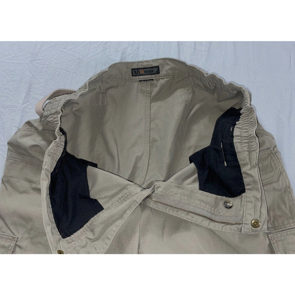 5.11 Tactical TacLite Pro Ripstop Cargo Work, Bush Pants. Men's 38X33, EUC!! - Picture 7 of 9